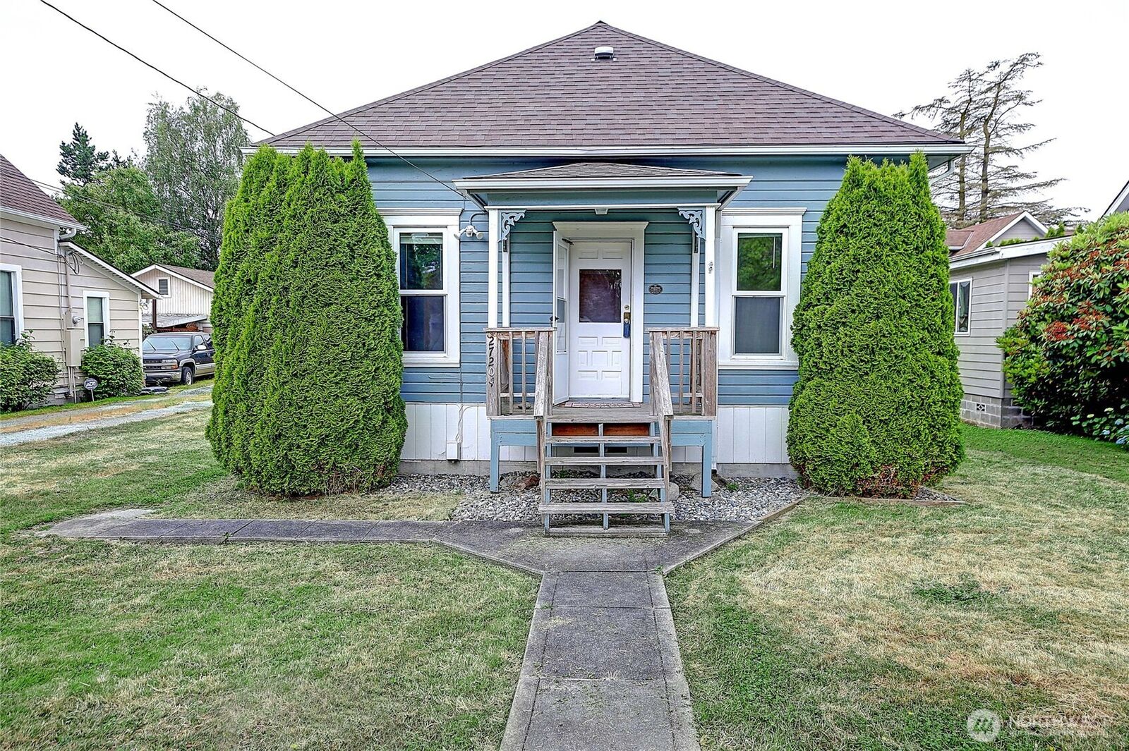 Property Photo: 27204 103rd Drive NW WA 98292