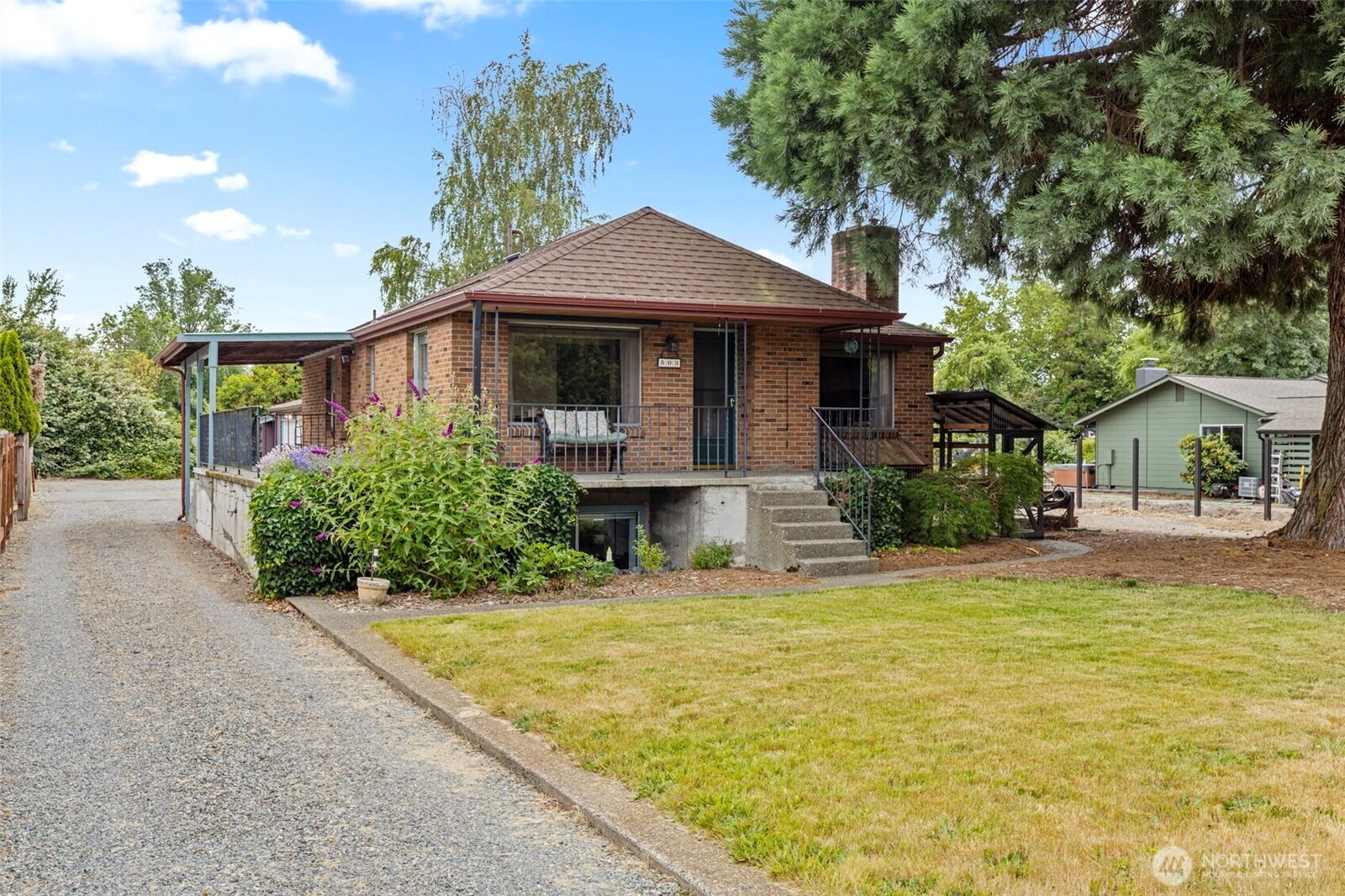 Property Photo:  503  17th Street NW  WA 98371 