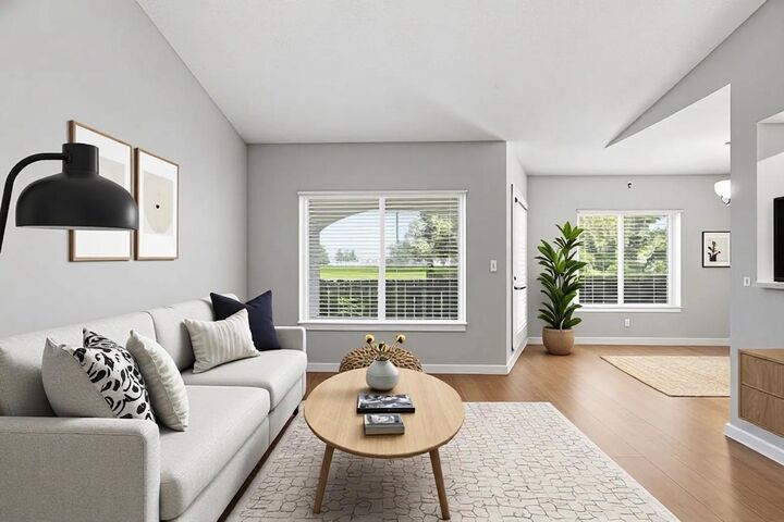 Property Photo: 815 Boynton Beach Boulevard 8203 FL 33426