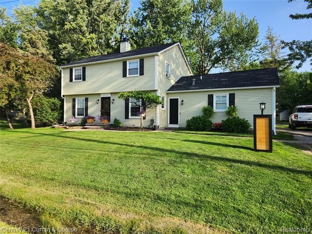 Property Photo: 26560 Acacia Street MI 48045