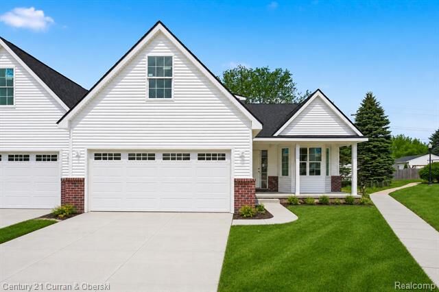 Property Photo:  823 Nelsons Ridge Drive 13  MI 48843 