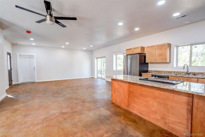 Property Photo: 818 E Cucharras CO 80903