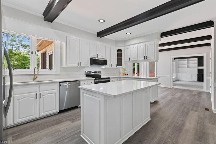 Property Photo: 3312 Upper Palace Grn VA 23452