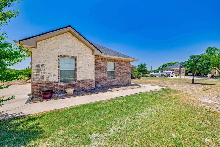Property Photo:  1755 Reece Road  TX 76904 