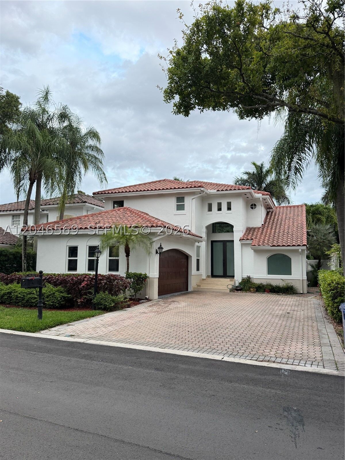 Property Photo: 4499 NW 93rd Doral Ct FL 33178