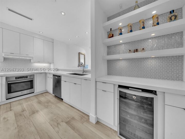 Property Photo: