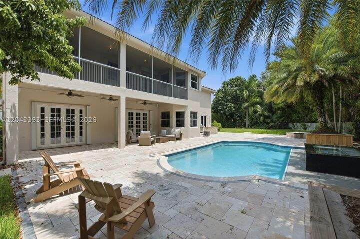Property Photo:  1585 Victoria Isle Way  FL 33327 