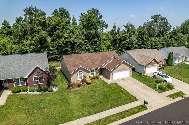 Property Photo:  1620 Jacobs Lane  IN 47130 