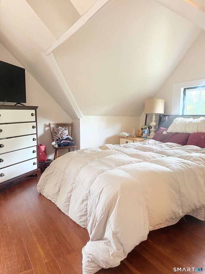 Property Photo:  41 Hobart Street  CT 06511 