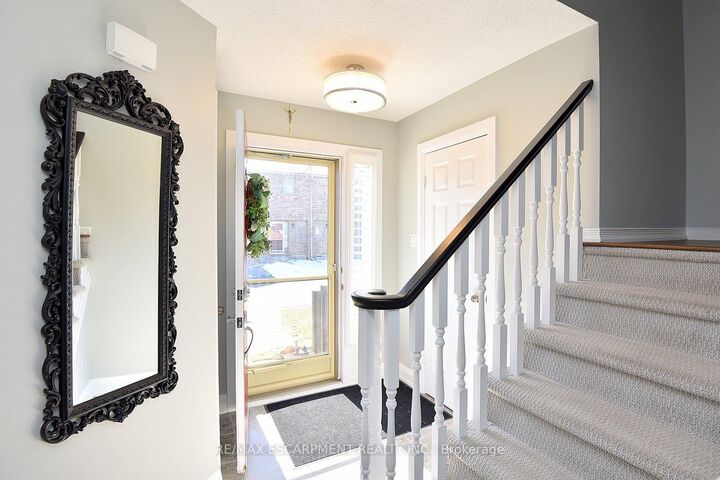 Property Photo:  2774 King Street E 36  ON L8G 1J4 