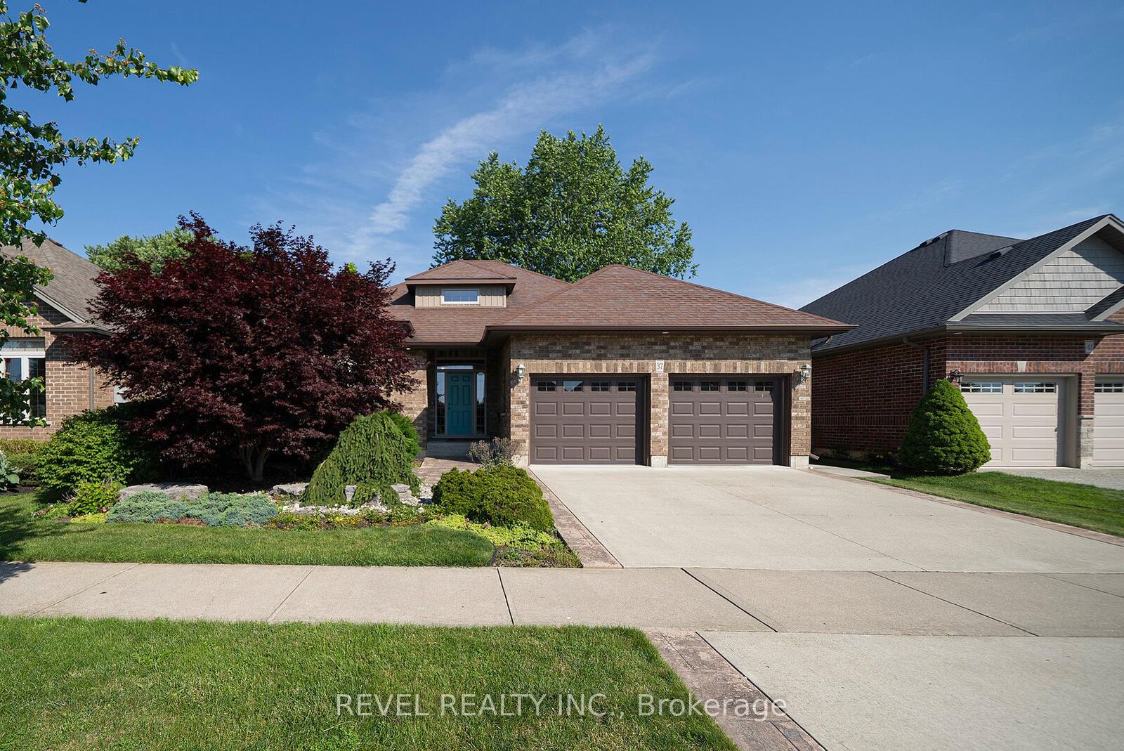 Property Photo:  37 Mulberry Lane  ON N0A 1N6 