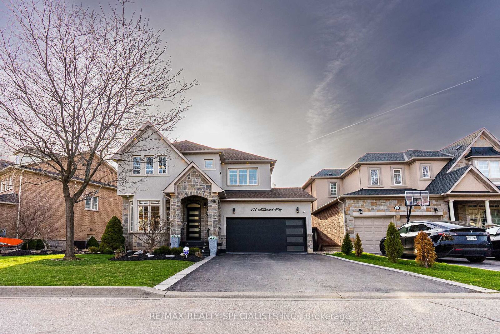 Property Photo: 174 Milkweed Way ON L6L 0A4