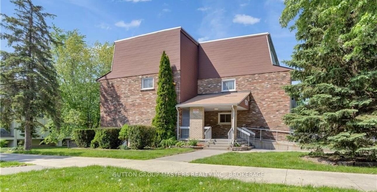Photo de la propriété: 845 Milford Drive 305 ON K7P 1A7