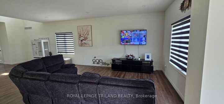 Property Photo: 235 Byers Street ON N6L 0J2