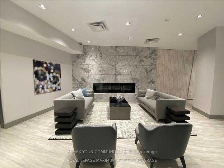 Property Photo:  181 Bedford Road 803  ON M5R 1J8 