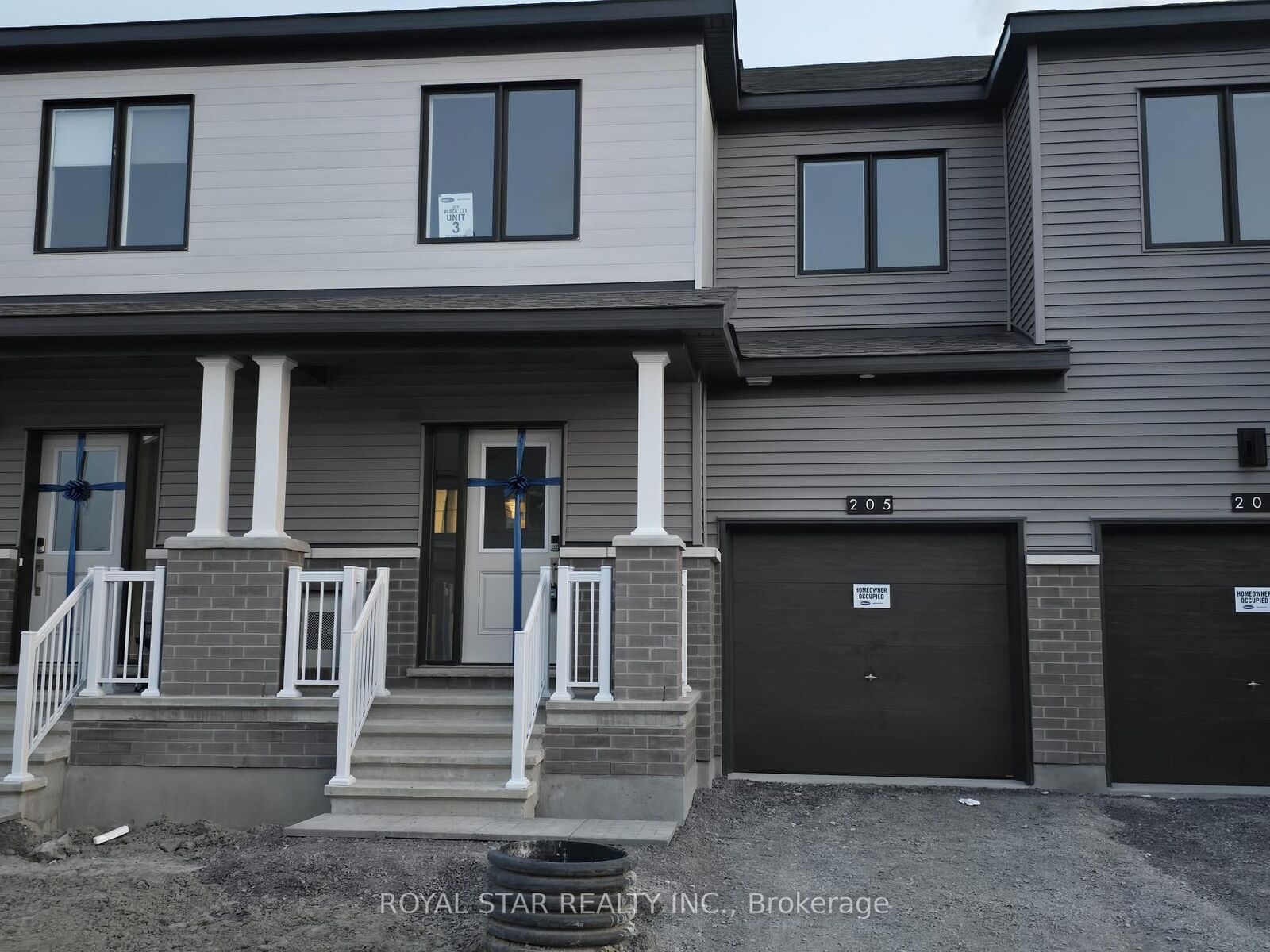 Property Photo: 205 Catnip Crescent ON K2K 1X7