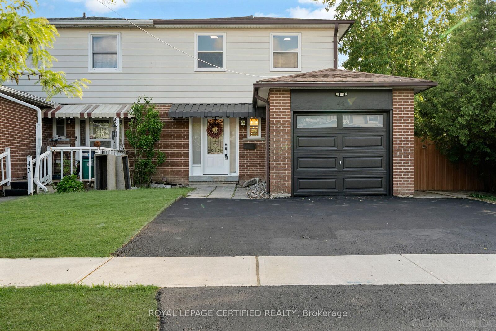 Property Photo:  49 Skegby Road  ON L6V 2T8 