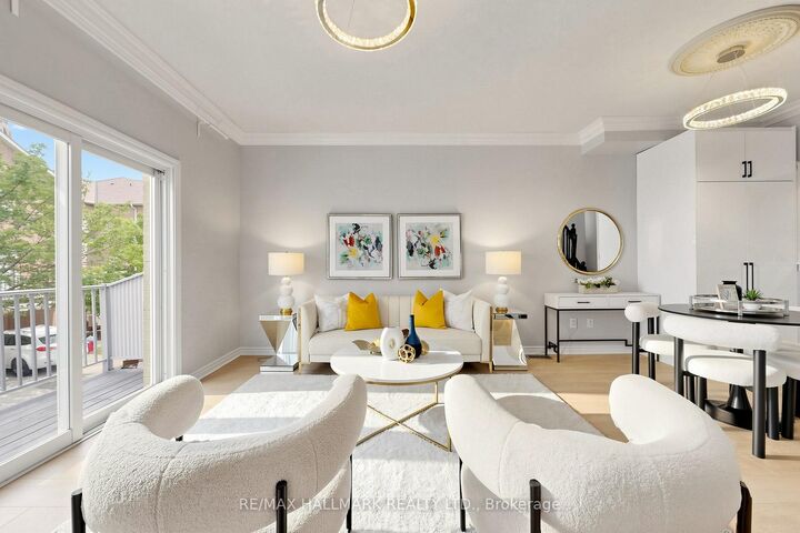 Property Photo:  23 Observatory Lane 222  ON L4C 0M7 
