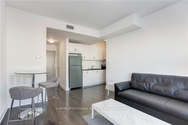 Property Photo:  683 Danforth Avenue 201  ON M4J 1L2 