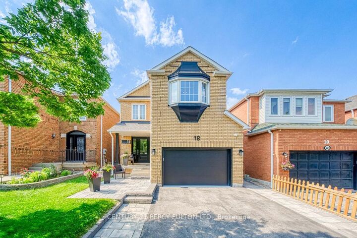 Property Photo:  18 Booth Crescent  ON L1Z 1H6 
