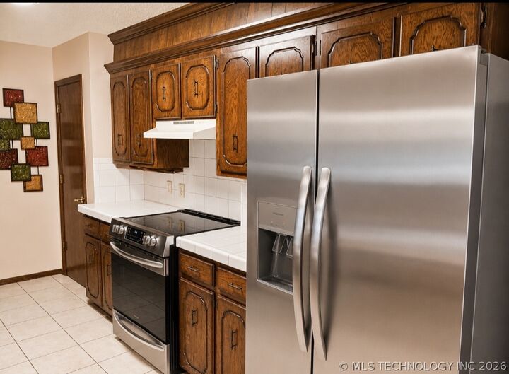 Property Photo: 9041 N 175th East Street OK 74055