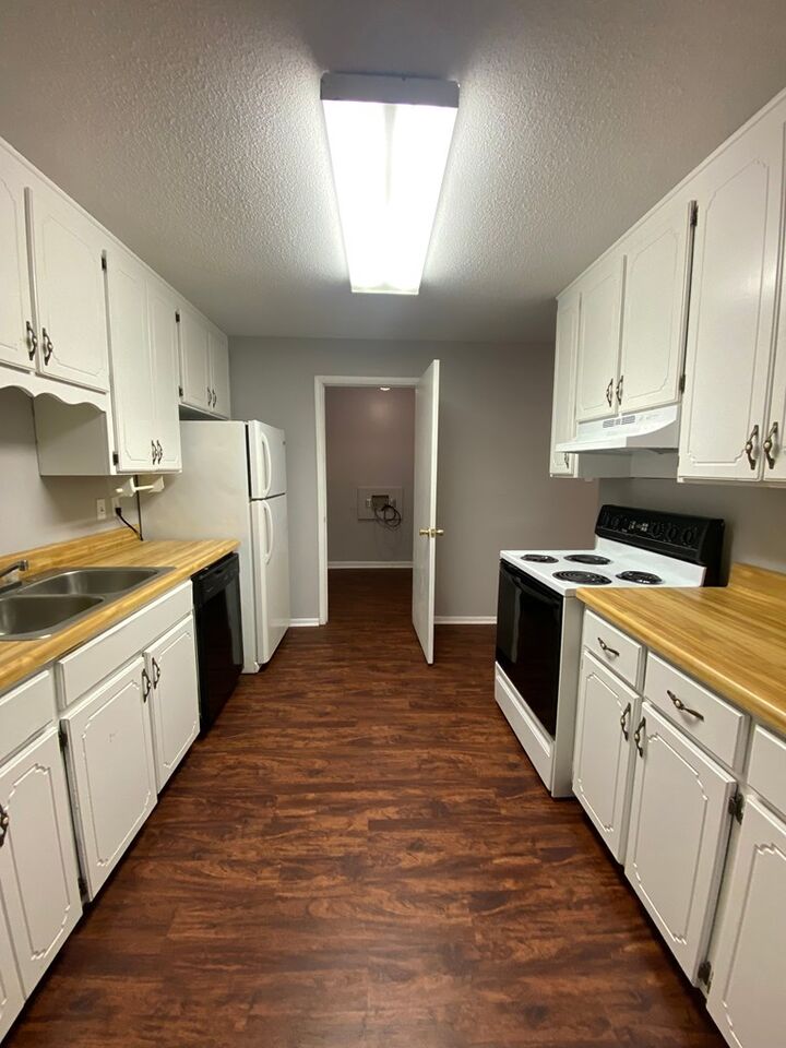 Property Photo: 2831 Kirkwood Circle GA 31602