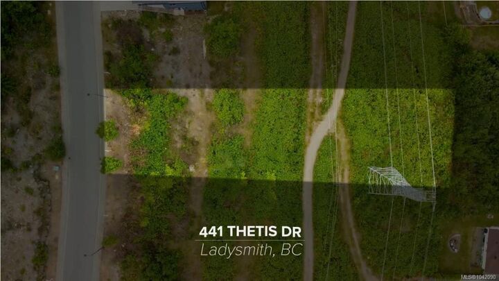Property Photo: 441 Thetis Dr BC V9G 0A8