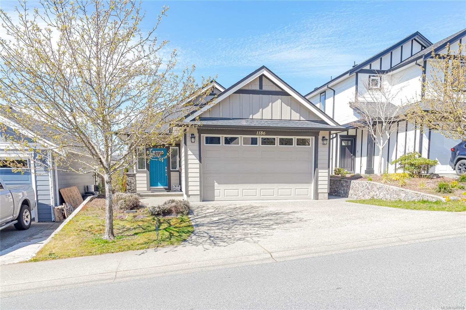 Property Photo:  1186 Sikorsky Rd  BC V9B 0M7 