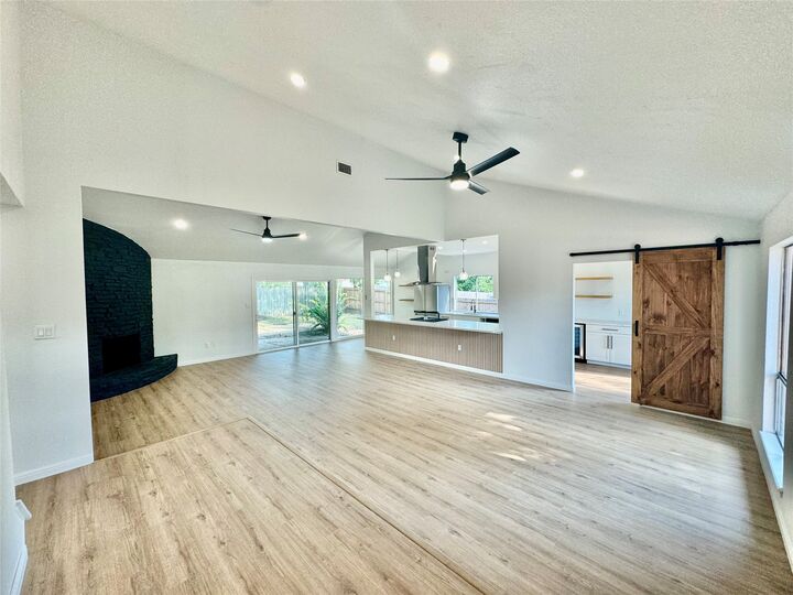 Property Photo:  9506 Stonebridge Drive  TX 78758 