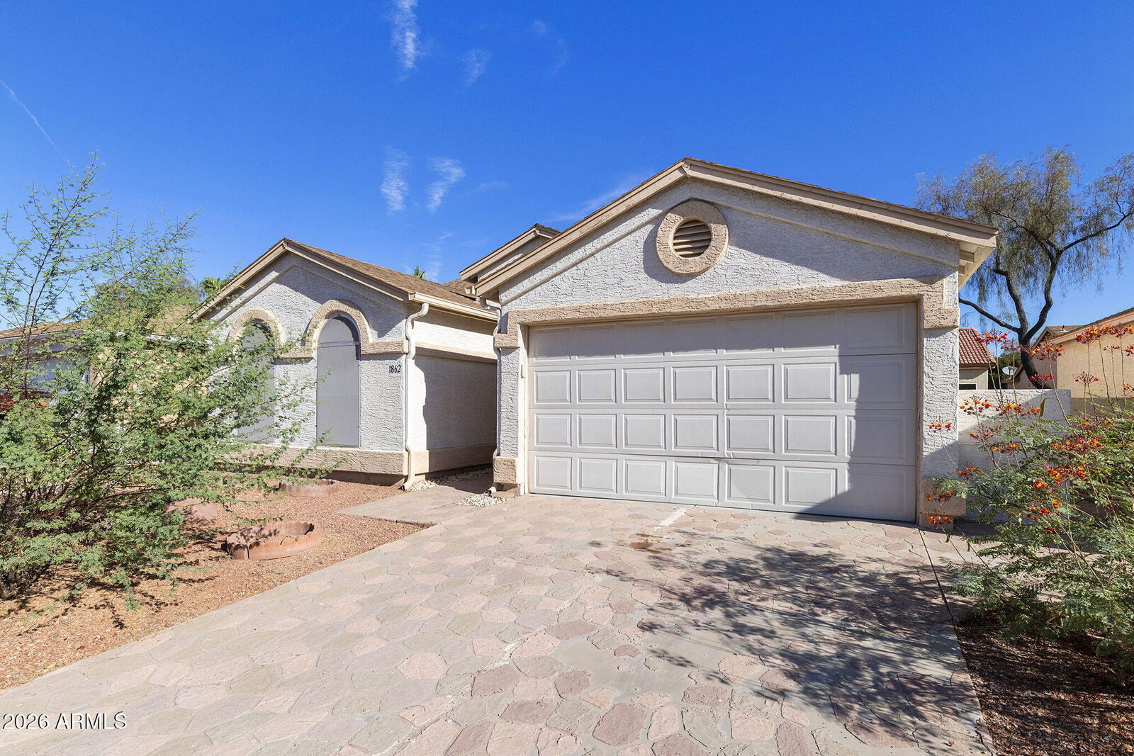 Property Photo: 1862 E Peach Tree Drive AZ 85249