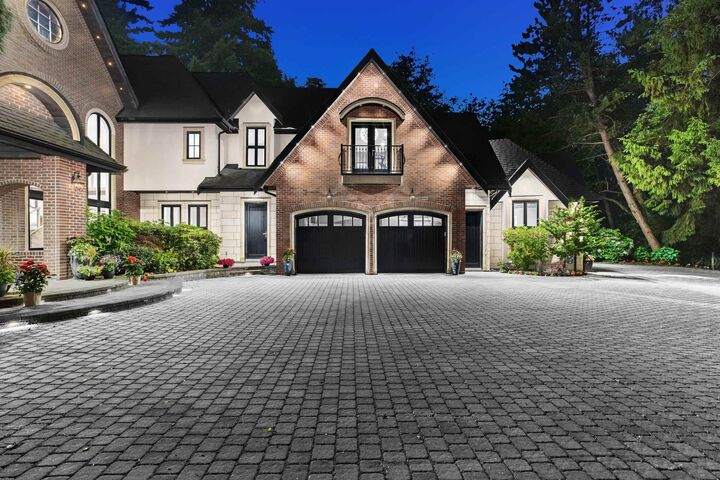 Property Photo: 3083 Semiahmoo Trail BC V4P 1H4