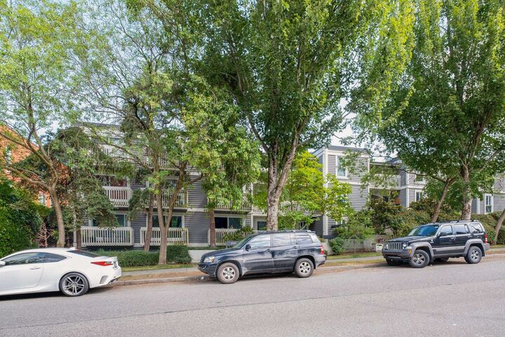 1545 E 2nd Avenue 305 — photo 1
