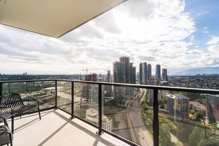 2135 Springer Avenue 3707 — photo 1