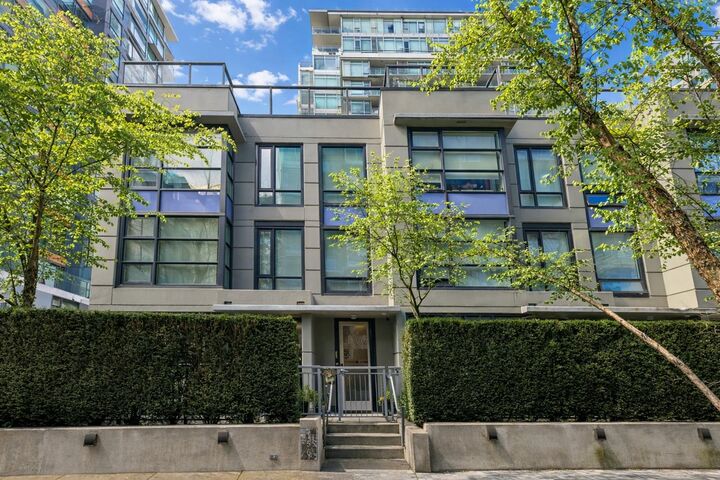 Property Photo: 156 W 1st Avenue BC V5Y 0H6