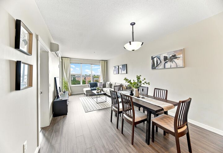 Property Photo: 9399 Alexandra Road 613 BC V6X 0L7