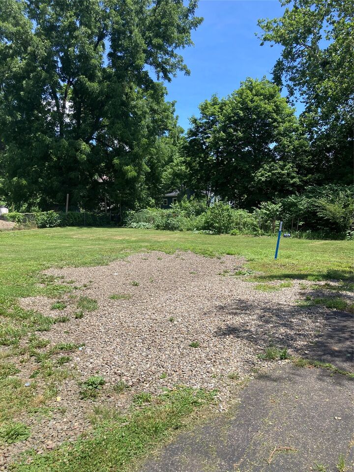 Property Photo:  6 Riverside Street  NY 13904 