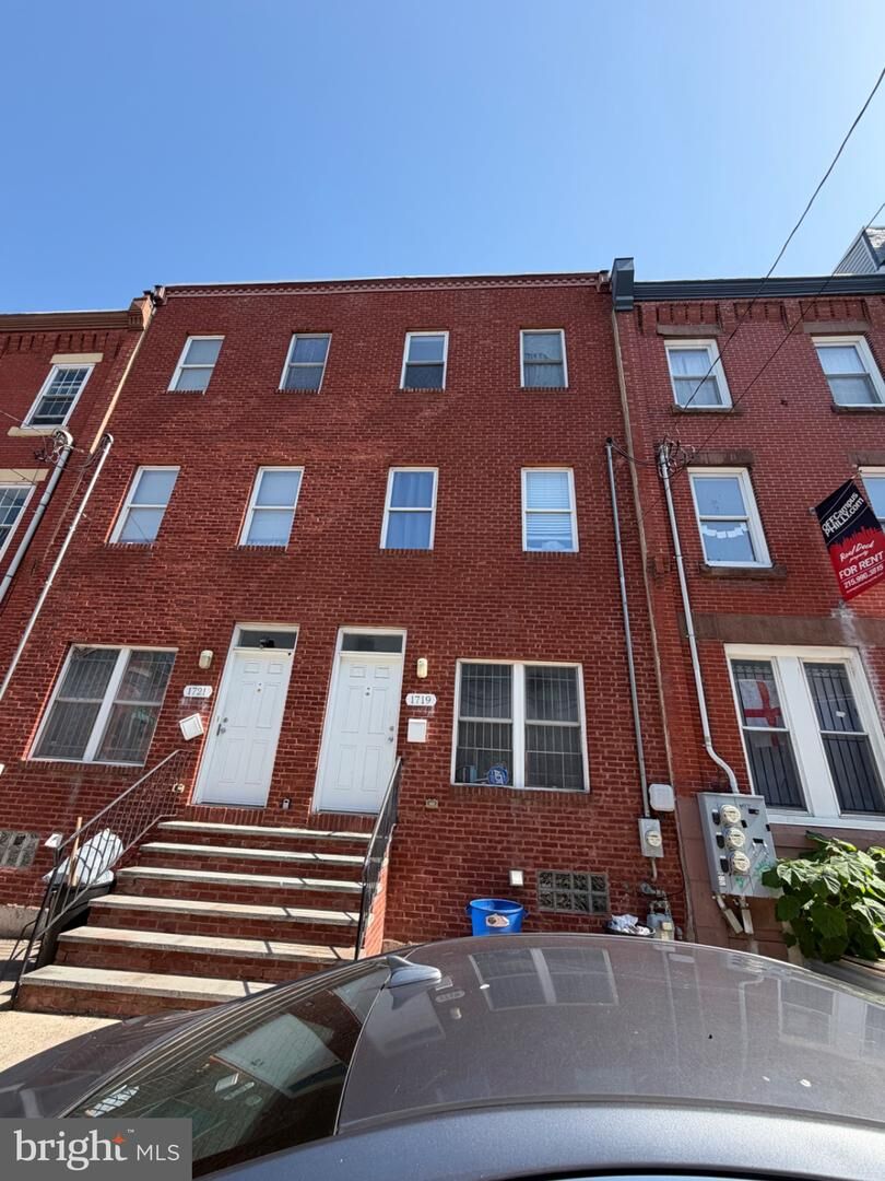 Property Photo: 1719 W Berks Street PA 19121