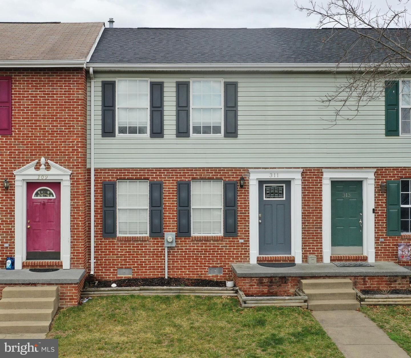 Property Photo:  311 Willowbrook Court  VA 22602 