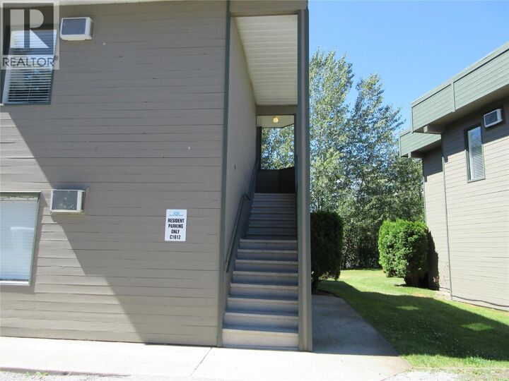 Property Photo: 415 Commonwealth Road 1622 BC V4V 2M4