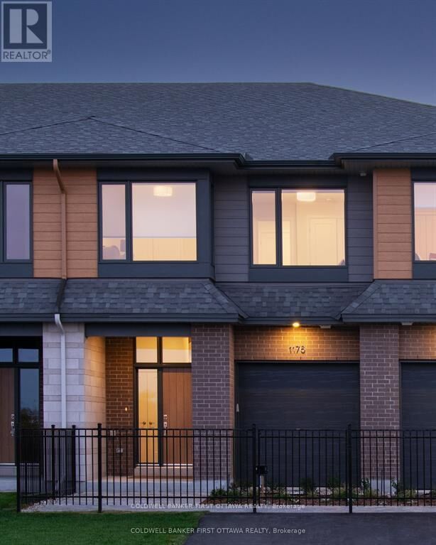 Property Photo:  61 Trotman Street  ON K7C 0J8 