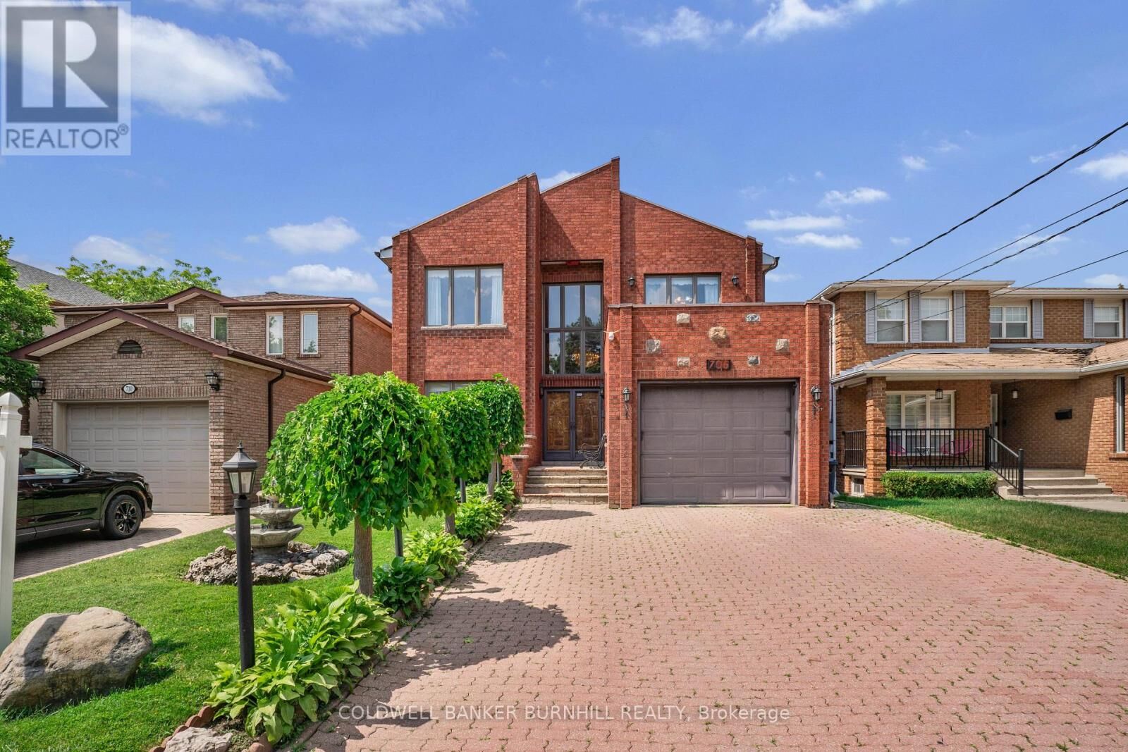 Property Photo:  706 Glencairn Avenue  ON M6B 1Z7 