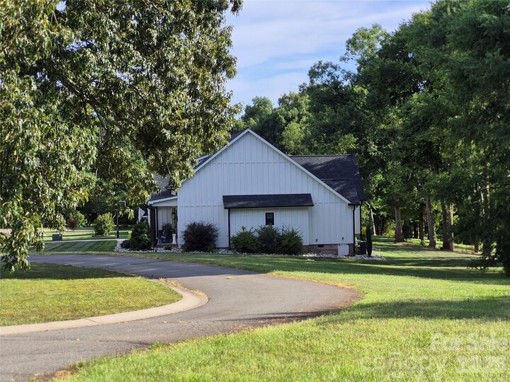 Property Photo:  1877 Cline Farm Road  NC 28092 