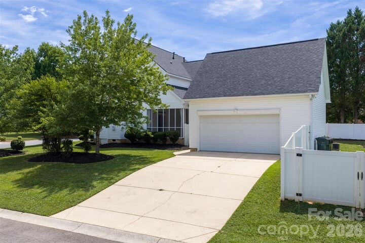 Property Photo: 1617 The Crossing SC 29732