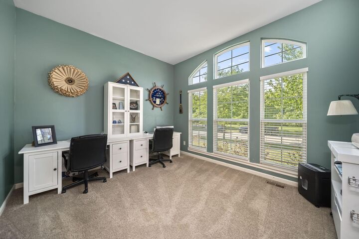 Property Photo: 6298 Fox Hollow Drive OH 43021