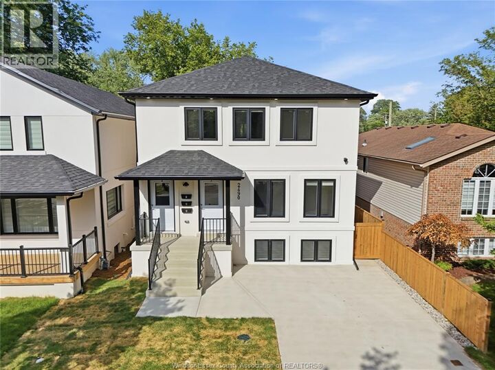 Property Photo:  2490 George Avenue Lower  ON N8W 4M5 