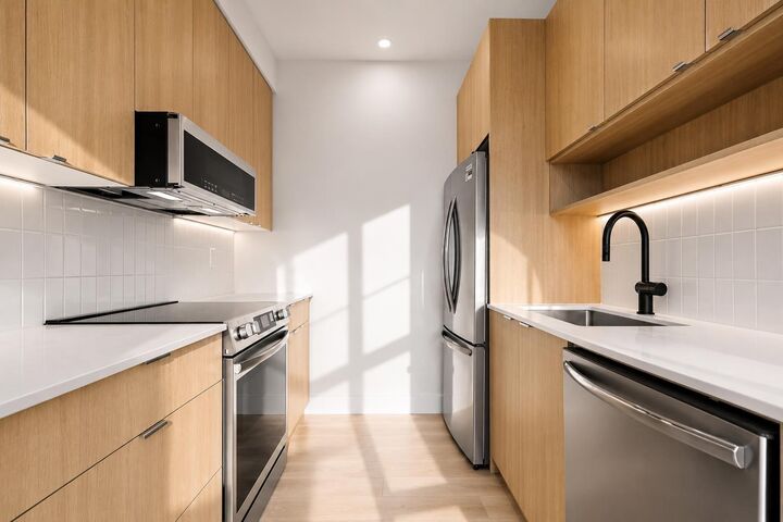 Property Photo:  46187 Thomas Road 403  BC V2R 6N9 