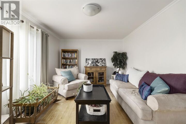 Property Photo:  138 Bellevue Ave  ON P6B 2W4 
