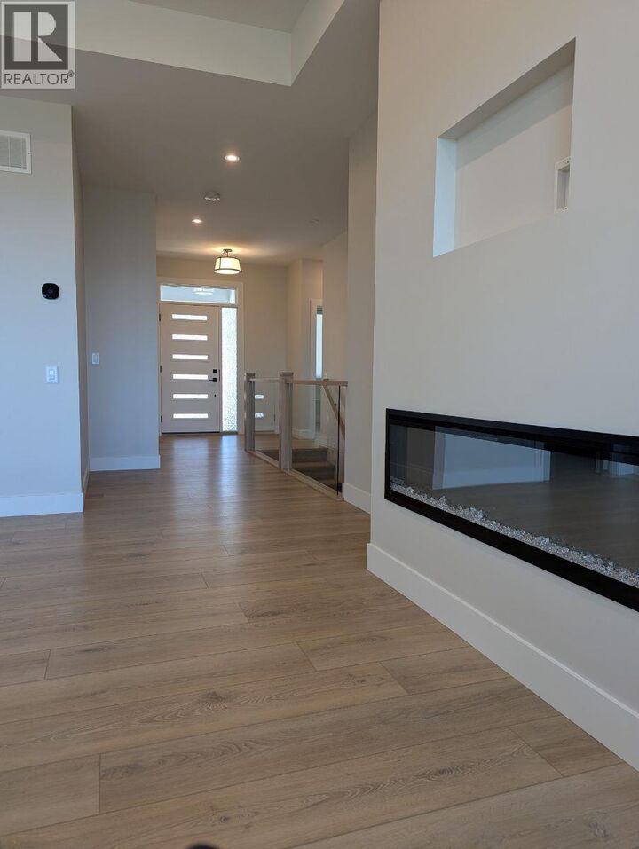 Property Photo: 195 Whistler Place BC V1B 2Y2