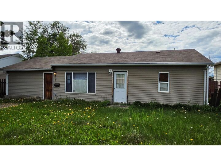 9405 6 Street — photo 1