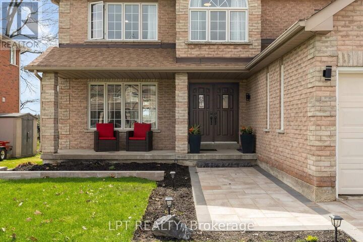 Property Photo: 47 Northview Crescent ON L4N 9T4